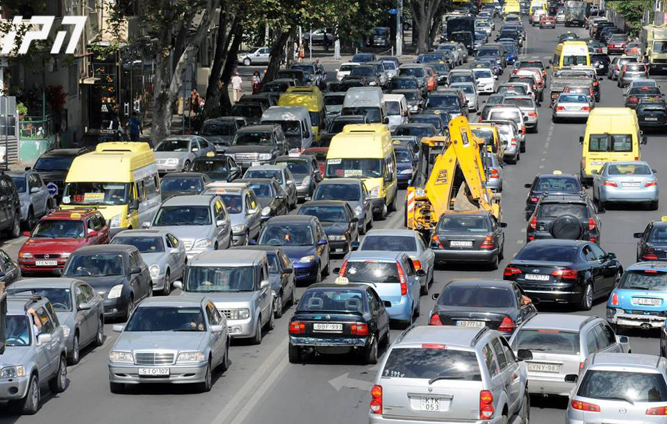 თბილისის ქუჩების საცობებისგან განტვირთვის მიზნით, მერია ახალი სისტემის დანერგვას გეგმავს